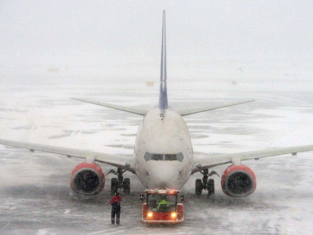 Srinagar Flights Halted Delhi NCR Under Watch