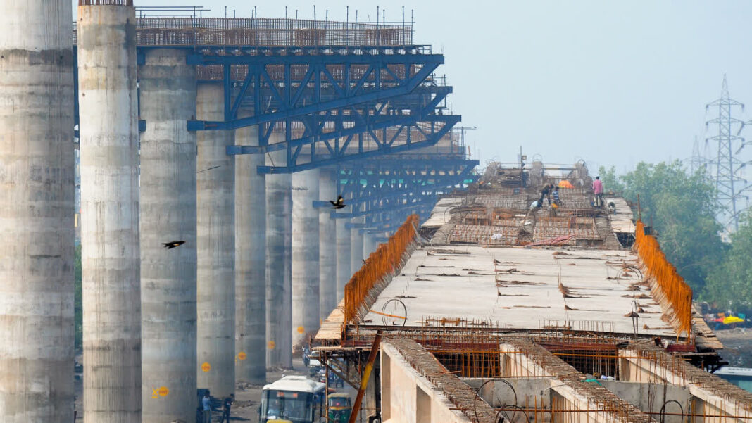 India Manufacturing Sector Calls for Budget Infrastructure Boost