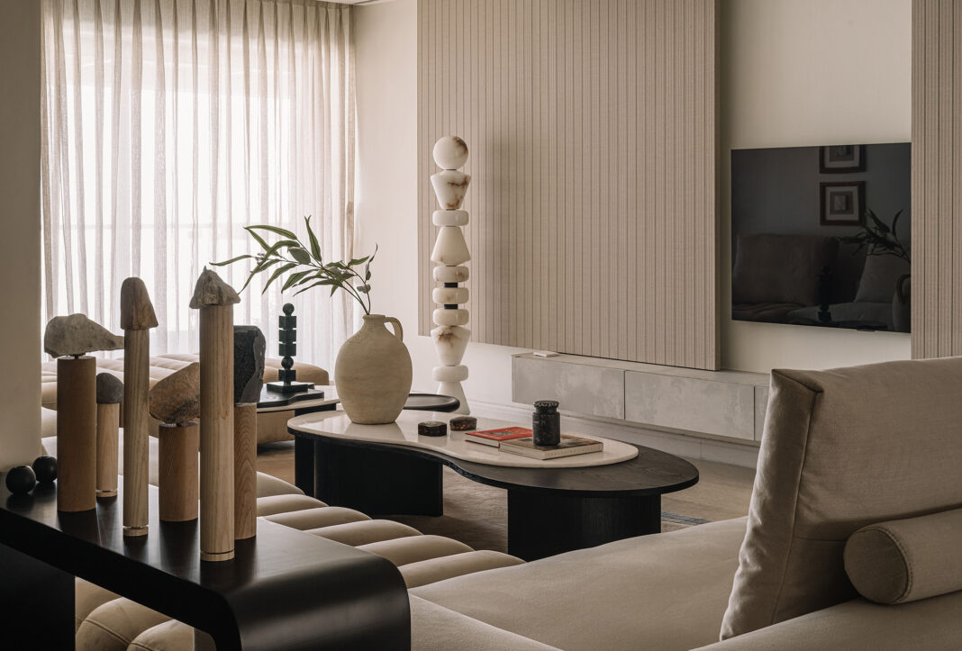 Mumbai Kanso Sofa Design Reflects Modern Urban Living