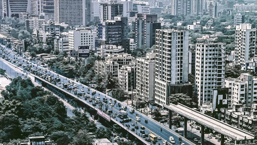 Mumbai Luxury Housing Sets New National Records