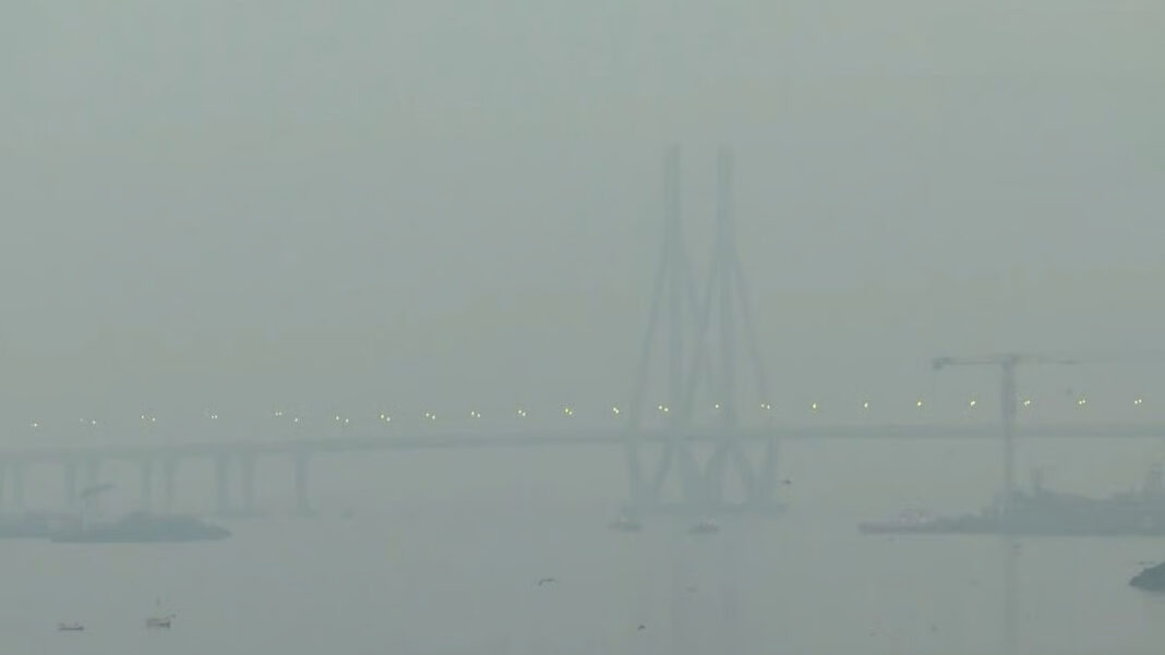 Mumbai Region Air Quality Slips Early 2026