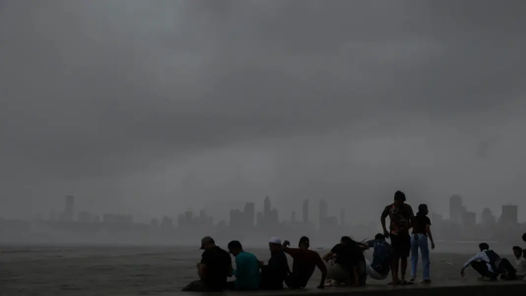 Mumbai Minimum Temperature Dips Amid Moderate AQI