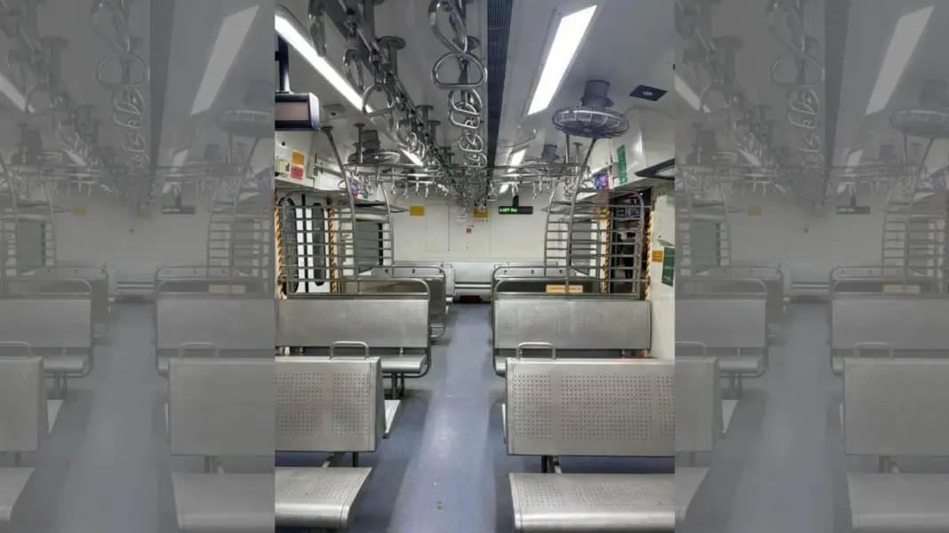 Mumbai Railway Pilots Non AC Automatic Doors