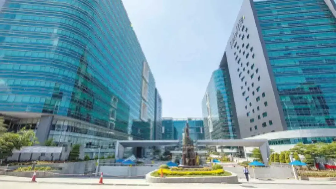 Commercial Real Estate Reshaped by GCC Surge