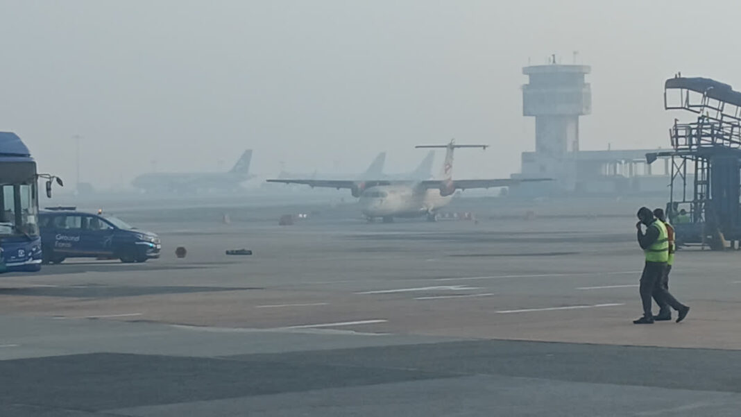 Delhi Airport Operations Disrupted Amid Winter Fog