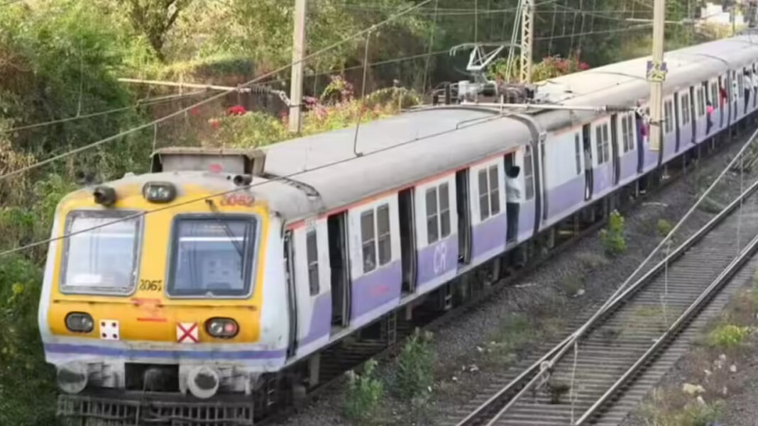 Mumbai Western Line Sees Smooth Suburban Operations