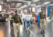 Pune Railway Station Tightens Festive Crowd Control