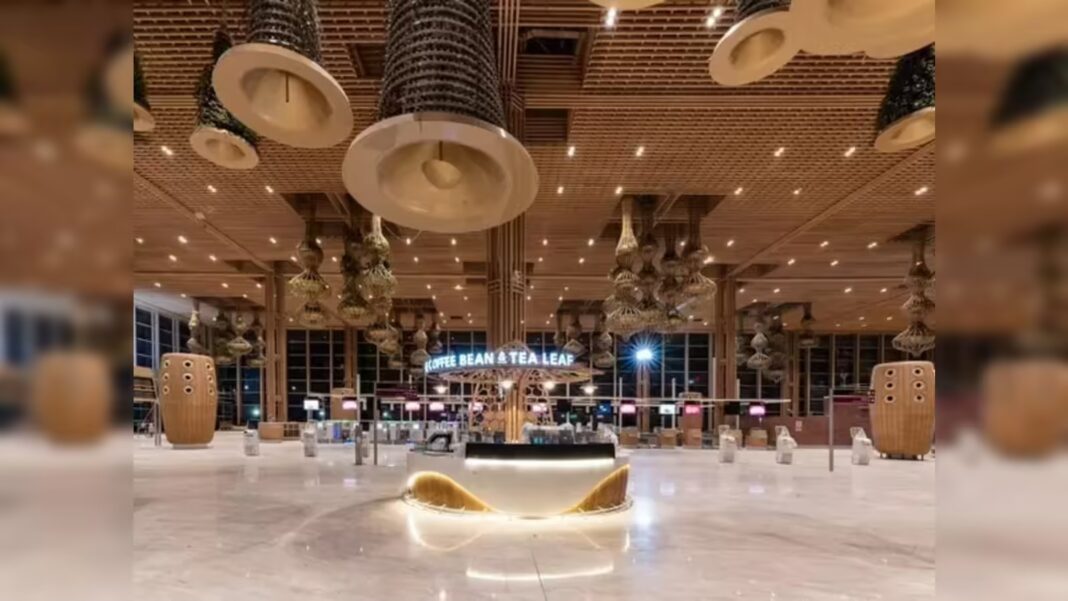 Bengaluru Airport Pricing Scrutiny Grows Over Basic Meals