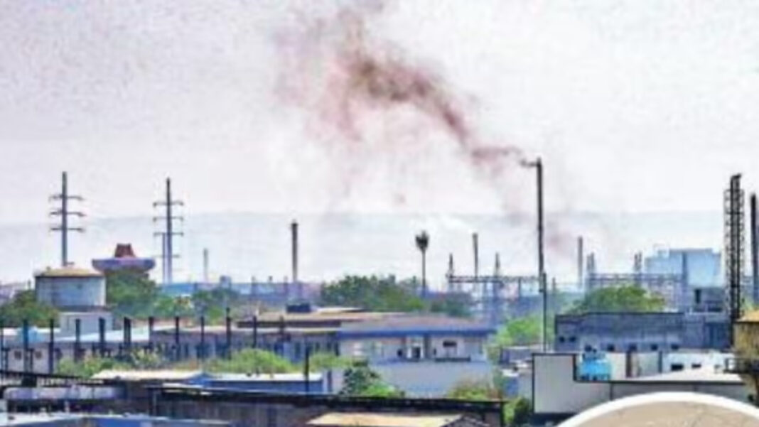 Bhiwandi Residents Struggle Amid Industrial Pollution