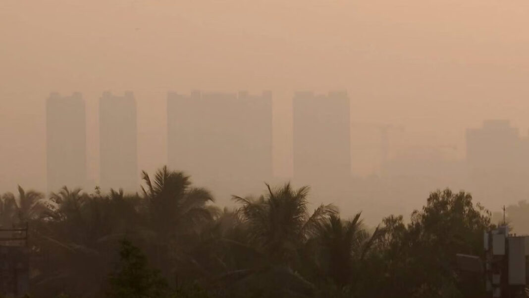 Mumbai Sees Cleaner Air Amid Rising Heat