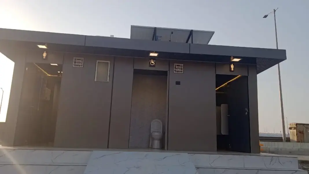 Mumbai Installs Solar Bio Toilets Along Coastal Road