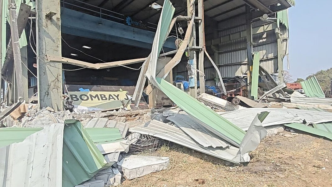 CIDCO Acts Against Illegal Warehouse In Panvel