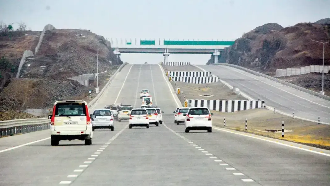 Maharashtra Samruddhi Expressway Faces Traffic Blocks