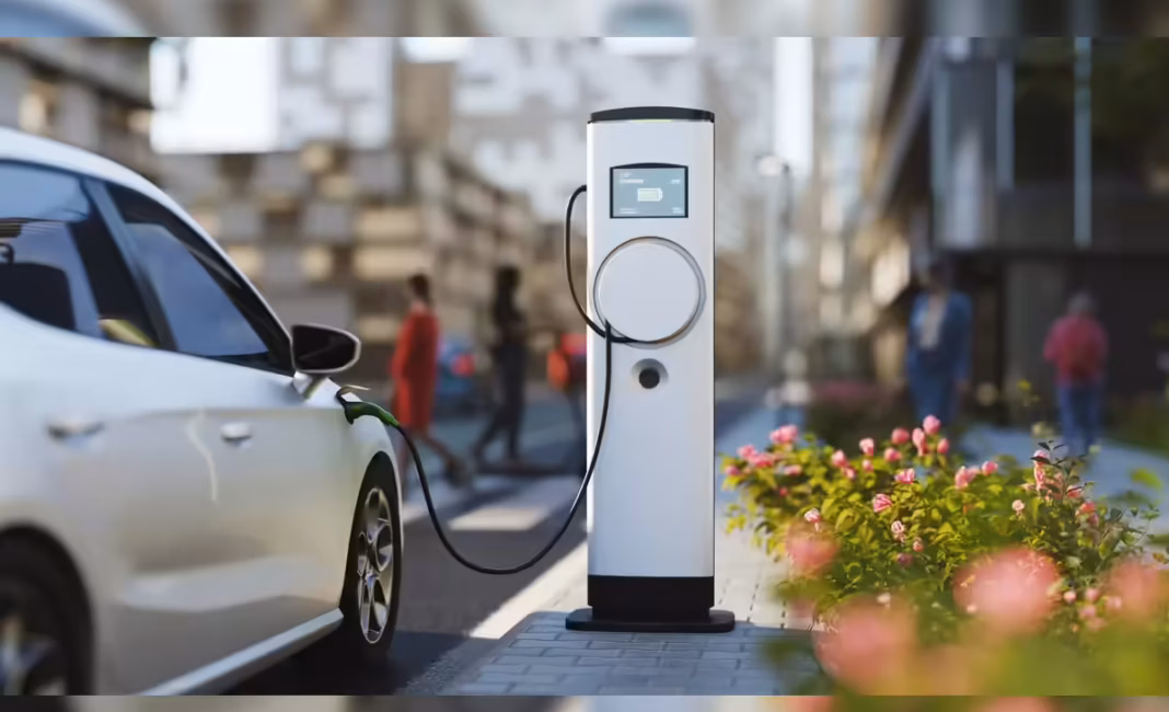 Delhi NCR Mahindra Boosts EV Service Capacity