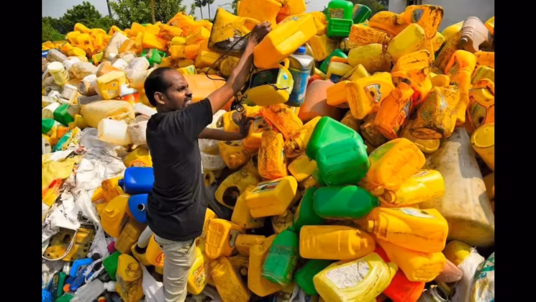 Ahmedabad Plastic Fines Cross Four Crore Mark