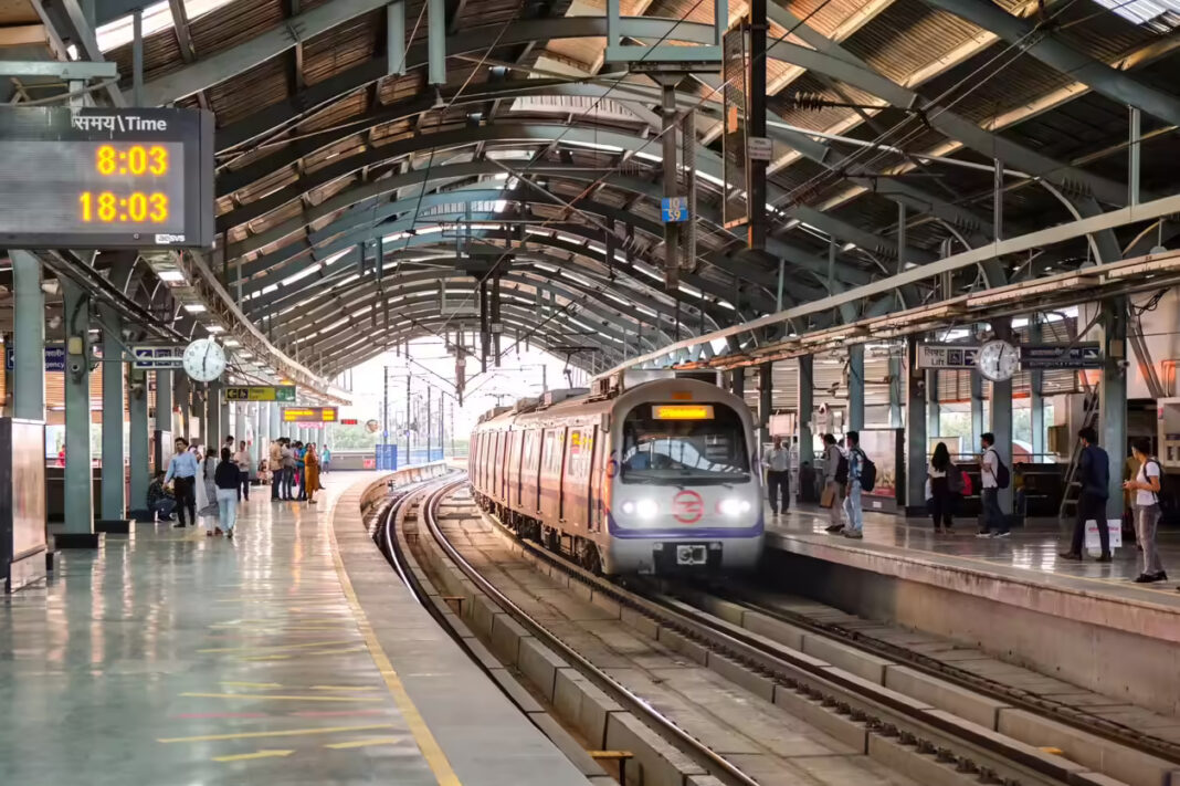 Delhi Metro Builds Interchange Connectivity Network