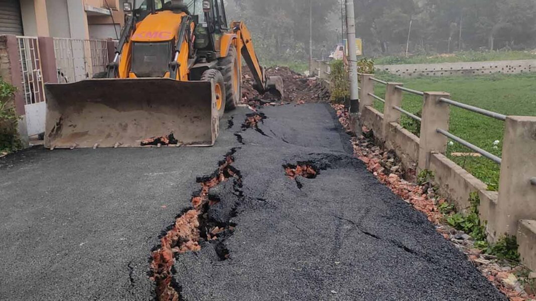 Kolkata to Strengthen Behala Road After Quake