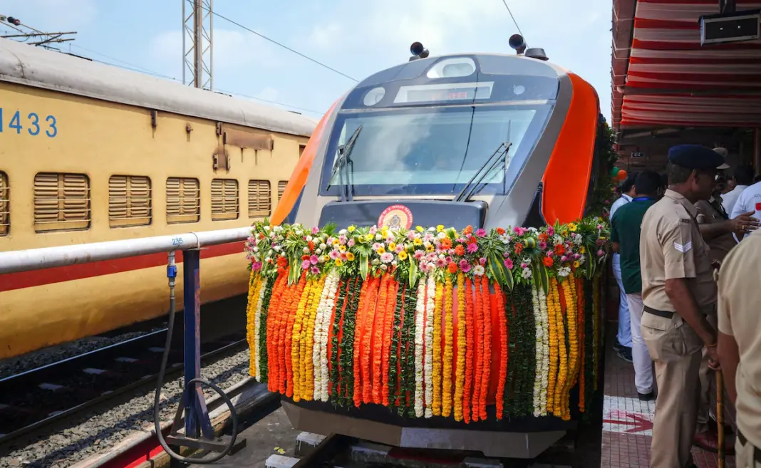 Pune Nagpur Special Trains Announced For Peak Travel