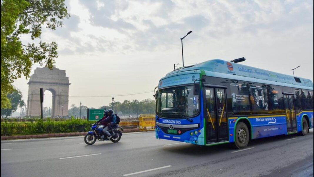 Delhi Transport Budget Expands EV And Metro Network