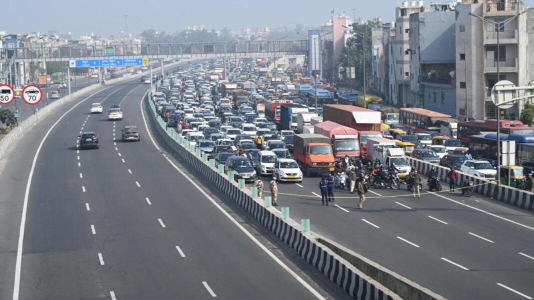 Delhi Budget Focuses On Traffic And Connectivity
