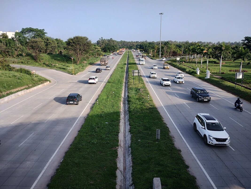 Bangalore Guruvayur Route Highlights Infrastructure Gaps