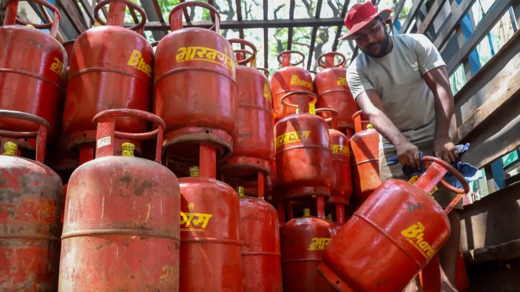Nagpur LPG Shortage Disrupts Local Business Operations