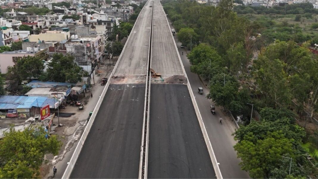 Noida Elevated Road To Ease Delhi Link Congestion