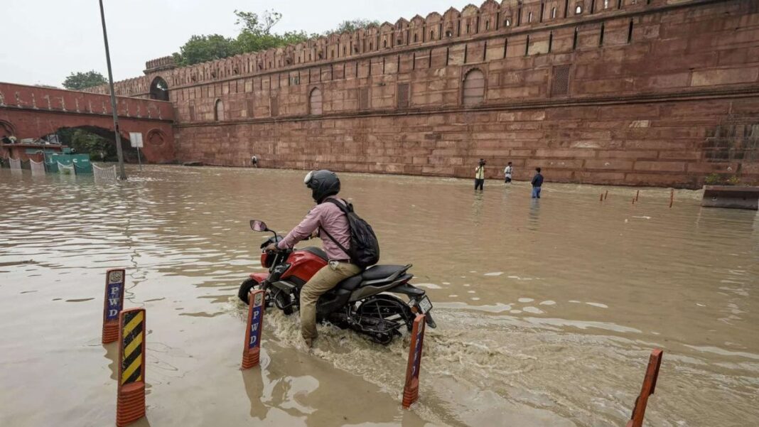 Delhi Builds Flood Control Centre To Strengthen Monsoon Preparedness