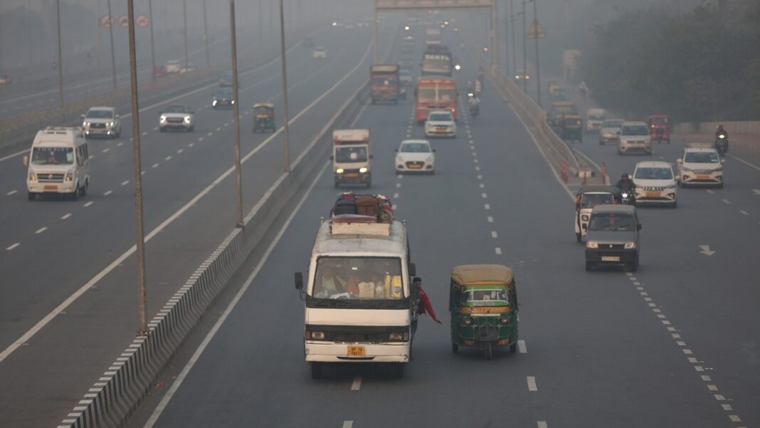 Delhi Air Pollution Oversight Exposes Monitoring Weaknesses