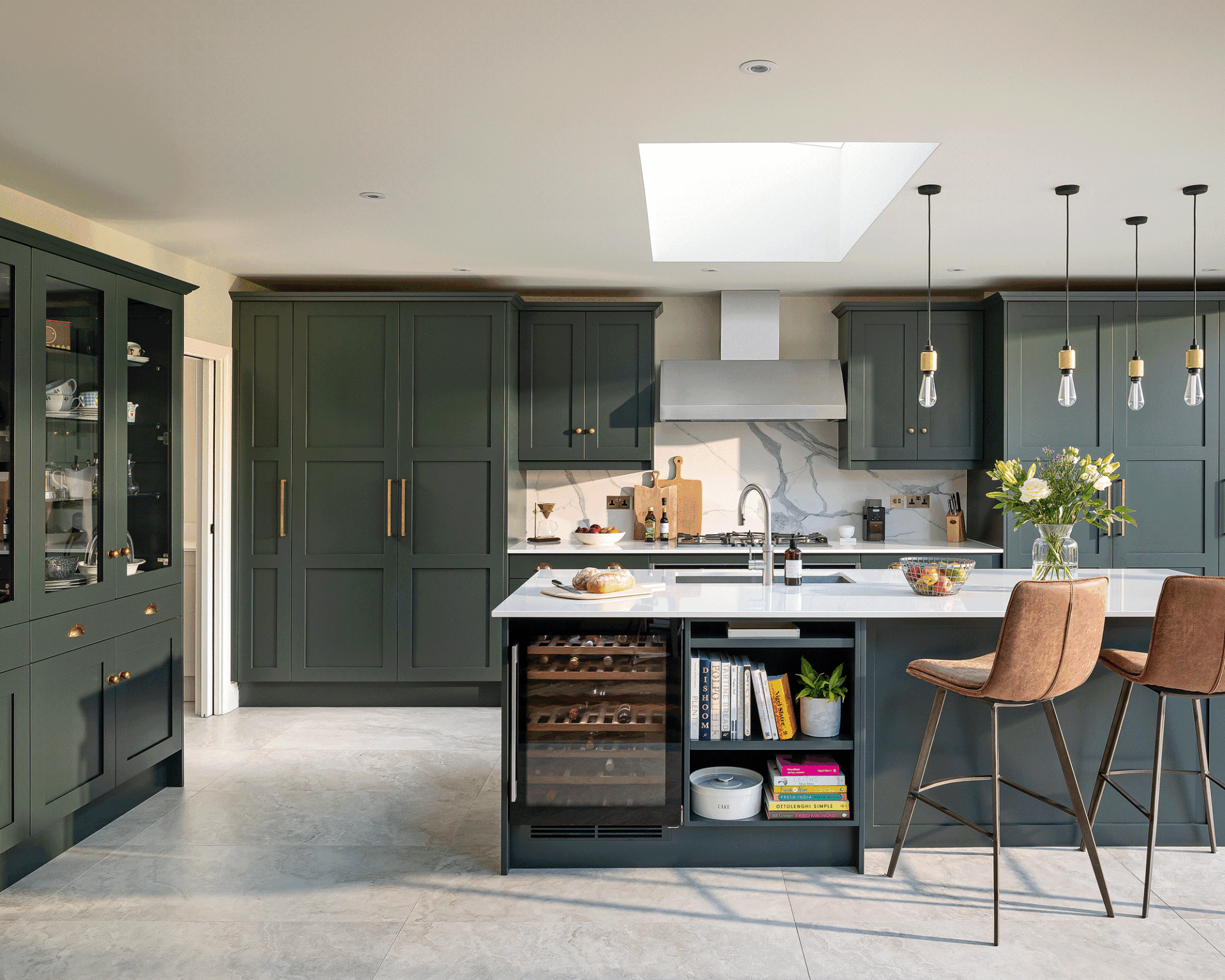 Family Kitchen Cabinetry Unveils Design First Luxury Kitchens