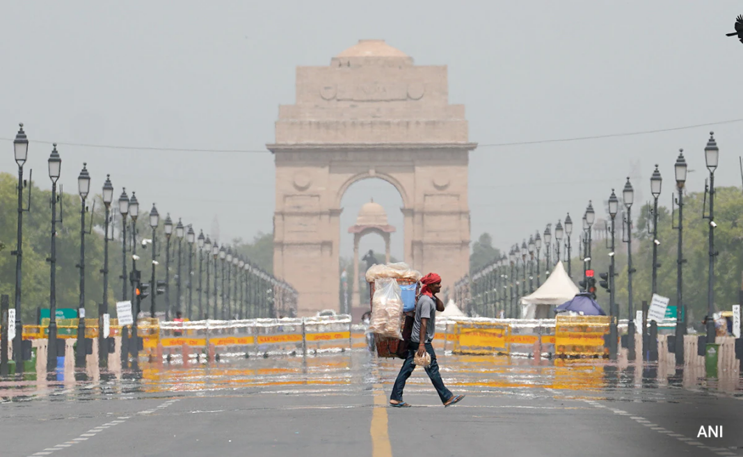 Delhi Weather Update Shows Mild Rise In Temperature