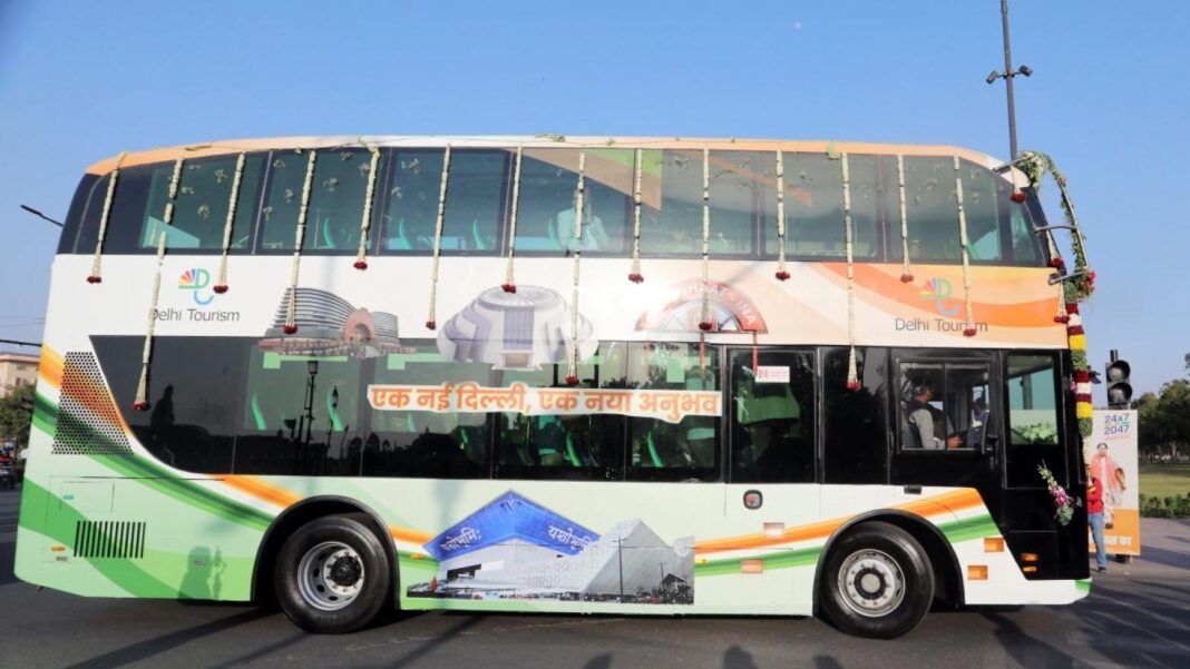 Delhi Electric Double Decker Bus Boosts Urban Tourism