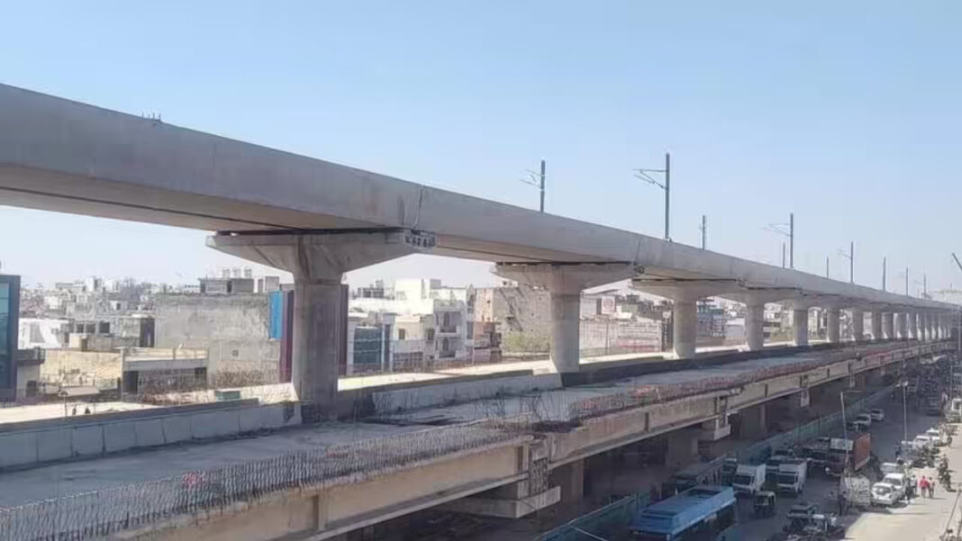 Delhi Metro Corridor Adds Double Decker Flyover