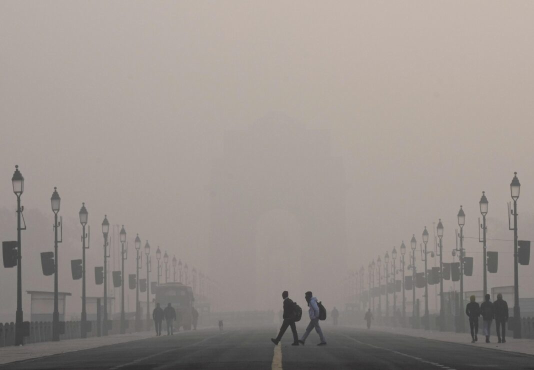 Delhi NCR Air Quality Falls Amid Early Pollution Curbs