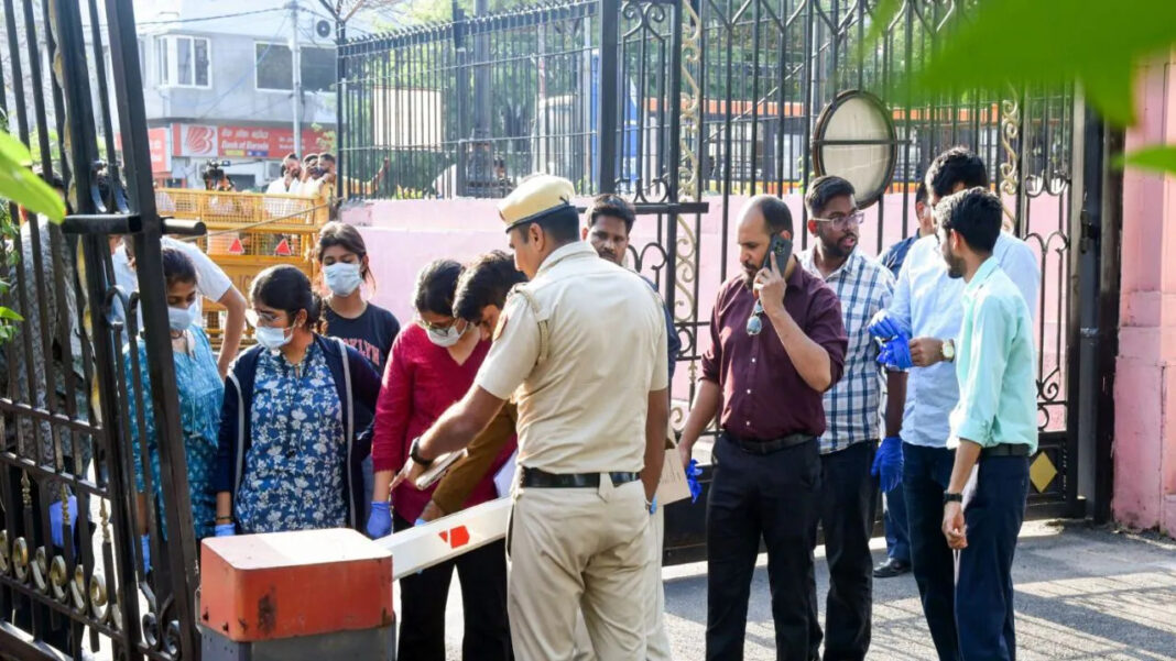 Delhi Assembly Security Upgrade Adds Road Blockers