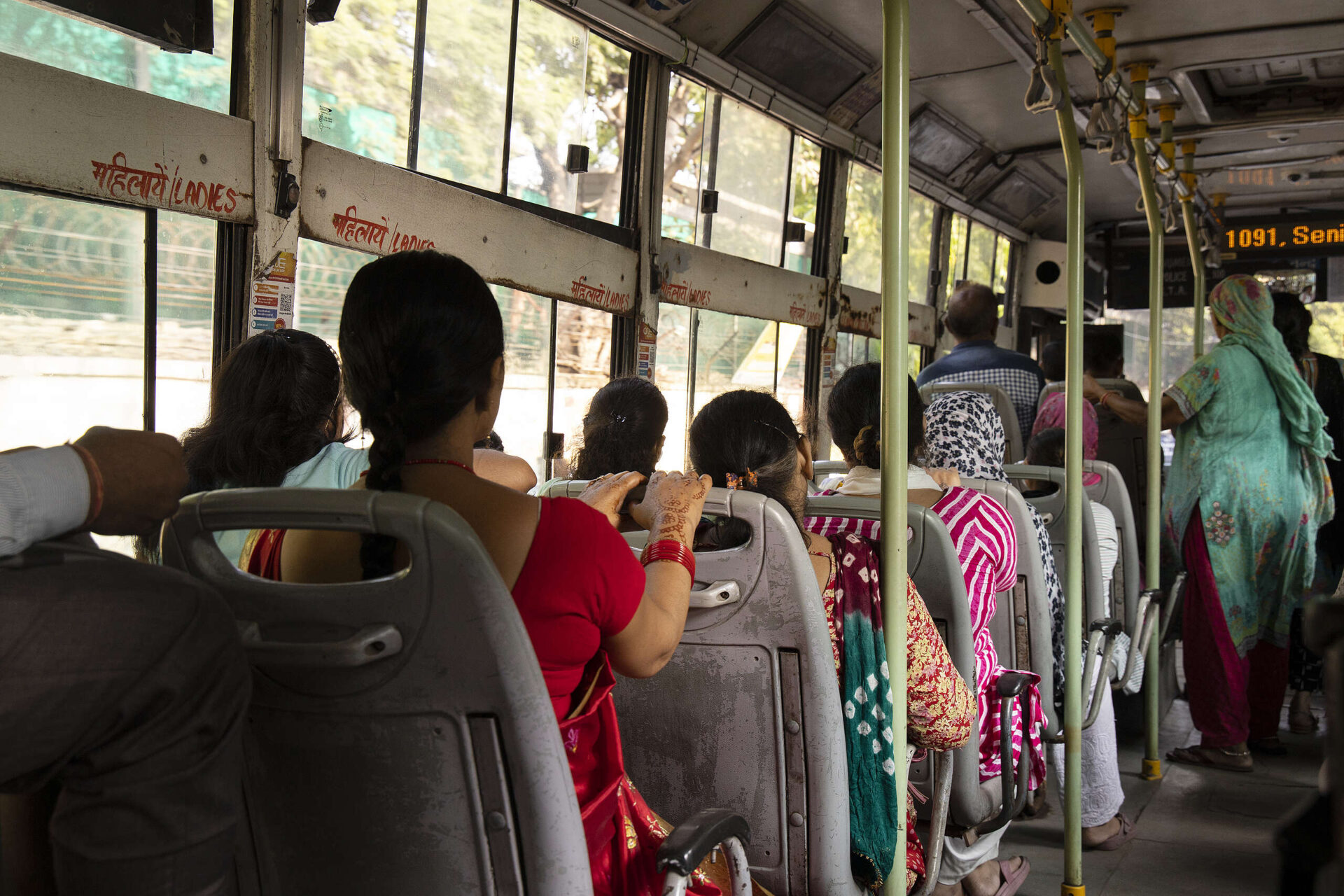 Mahalakshmi Scheme Reduces Travel Costs for Women Commuters in Hyderabad