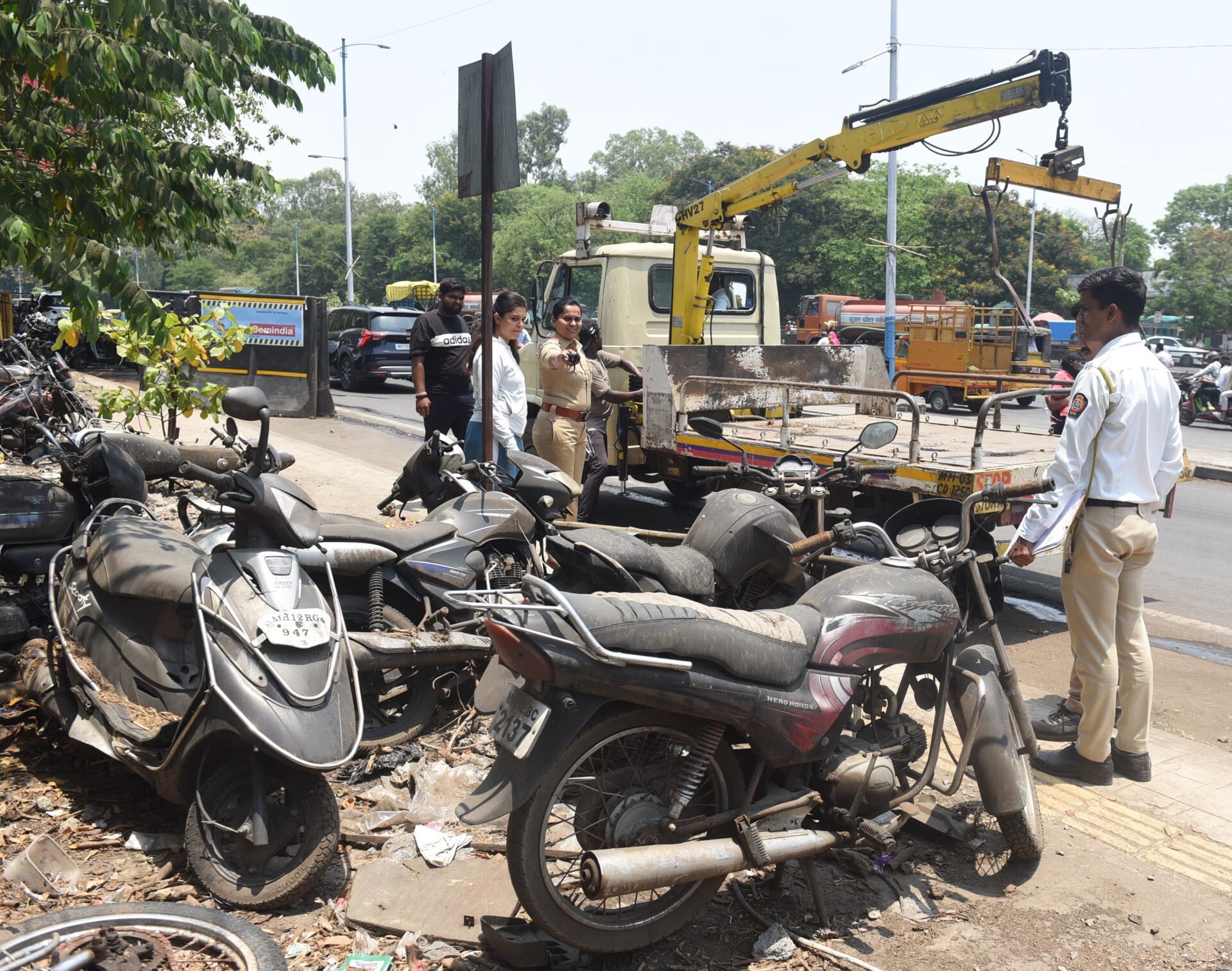 Pune Seizes 6,000 Abandoned Vehicles In 10 Day Drive