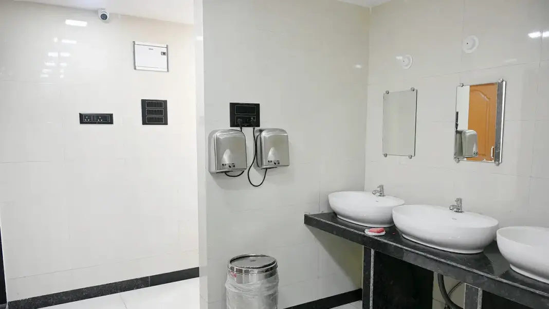 Mumbai Introduces Premium Public Toilets At Major City Locations