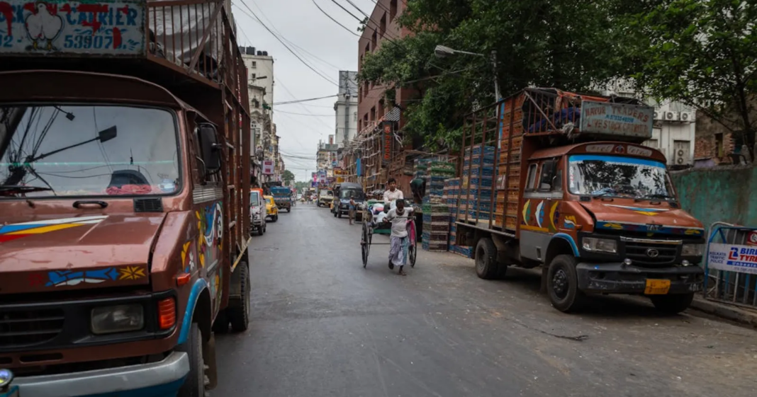 Delhi Restricts Entry To Cleaner Goods Vehicles
