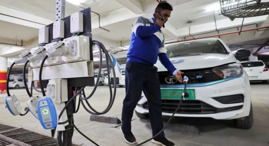 Delhi Electric Vehicle Policy Extension Signals Mobility Shift
