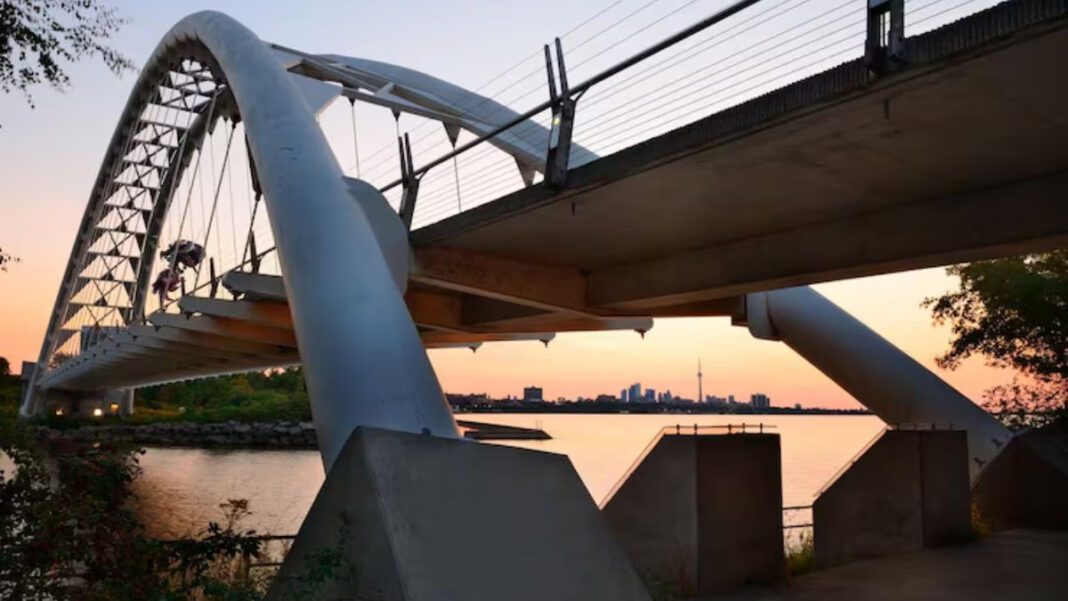 Mumbai Builds Twin Bridges To Cut Travel Time