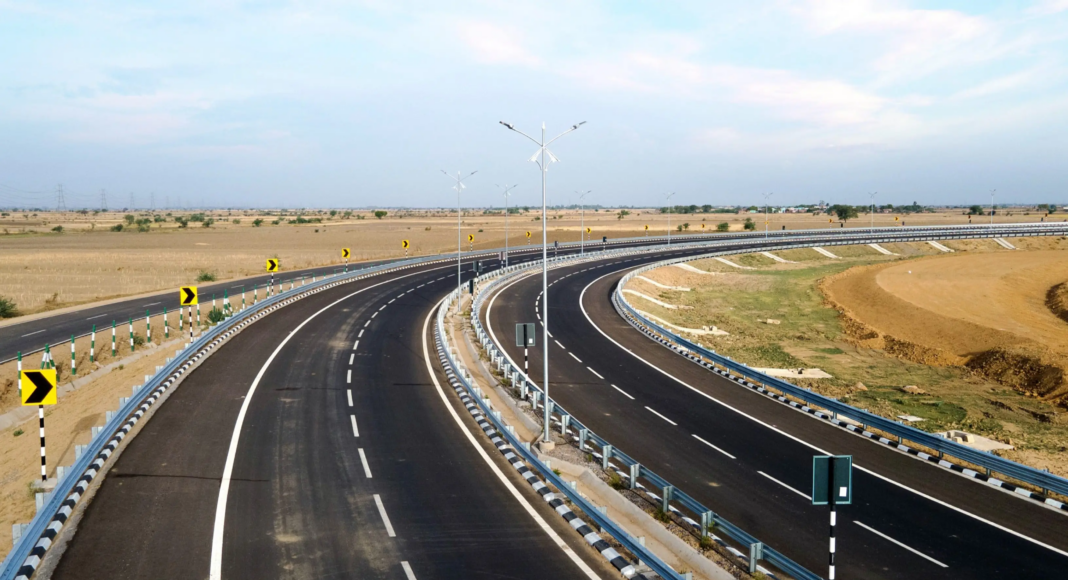 Gurugram Delhi Signal Free Corridor For Faster Travel