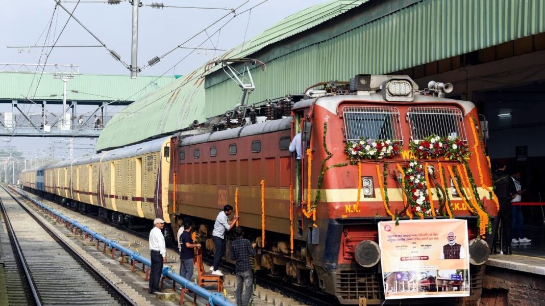 Mumbai Nagpur Rail Speed Boost To Cut Travel Time