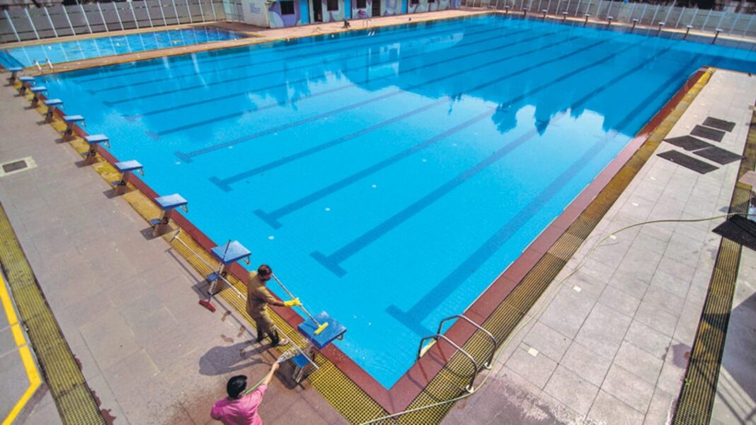 Mumbai Public Pool Closures Disrupt Summer Access