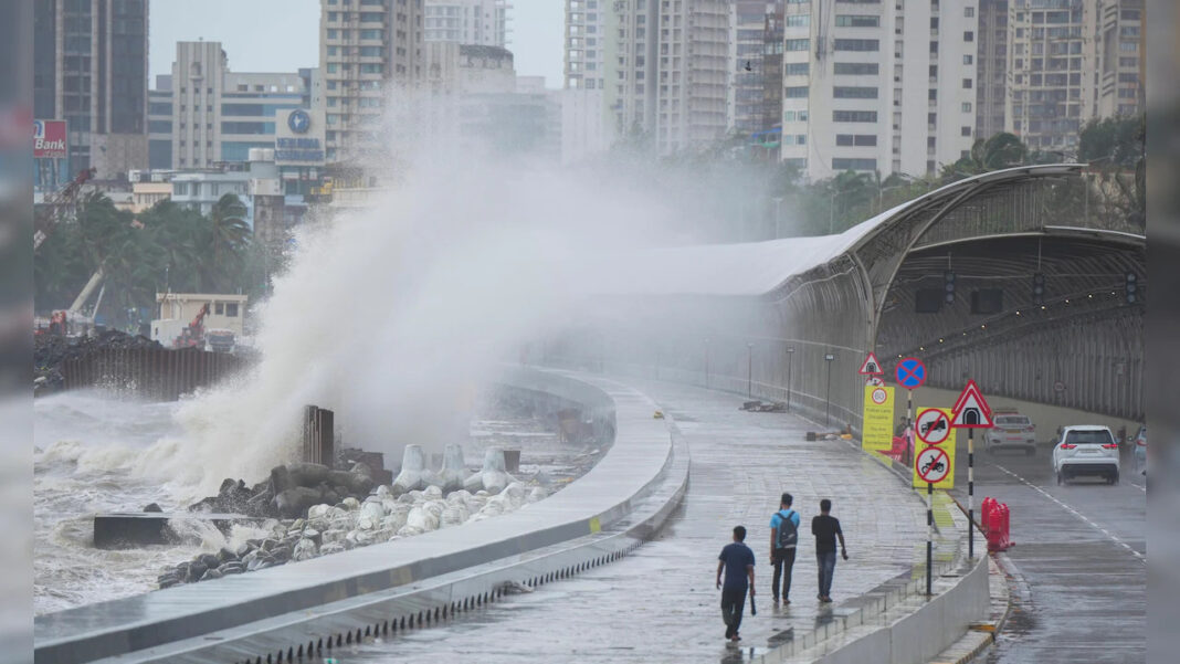 Mumbai Weather Keeps Monsoon Pressure On City