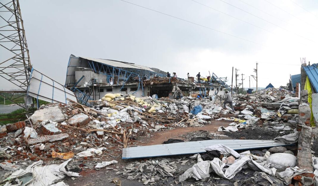 Hyderabad BJP Targets HYDRAA Over Development Concerns