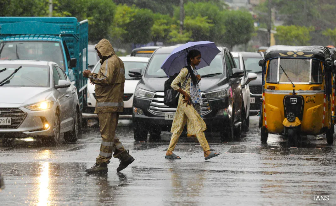 Hyderabad Heavy Rain Alert Prompts Safety Advisory