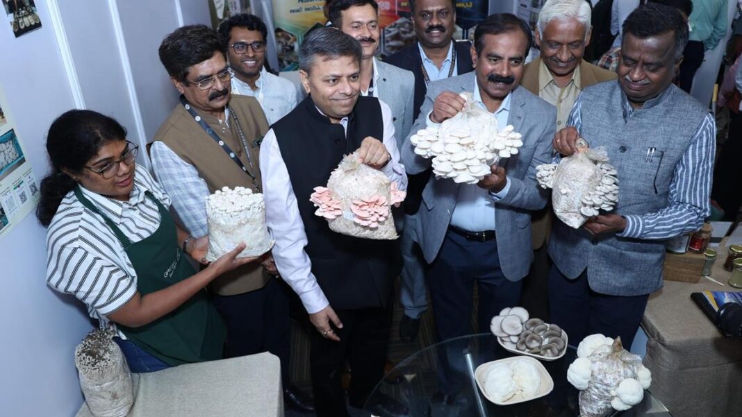Bengaluru Rural Hosts Free Mushroom Farming Programme