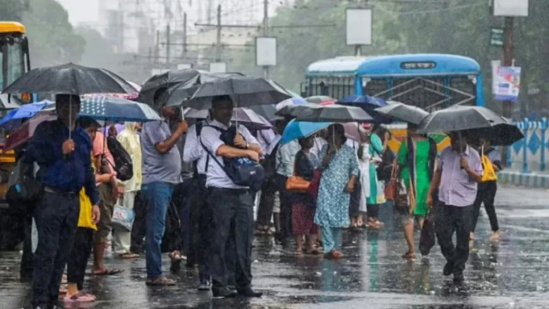Kolkata Monsoon Alert Puts City Systems Under Watch