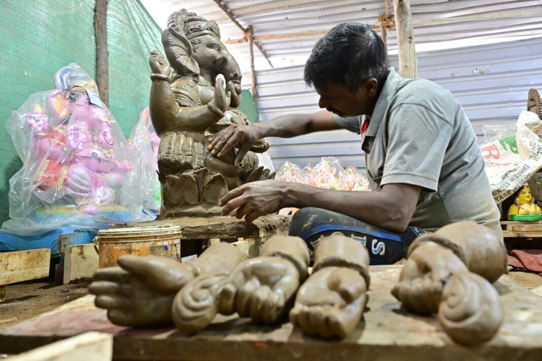 Bengaluru Eco Friendly Idols Gain Ground This Festival